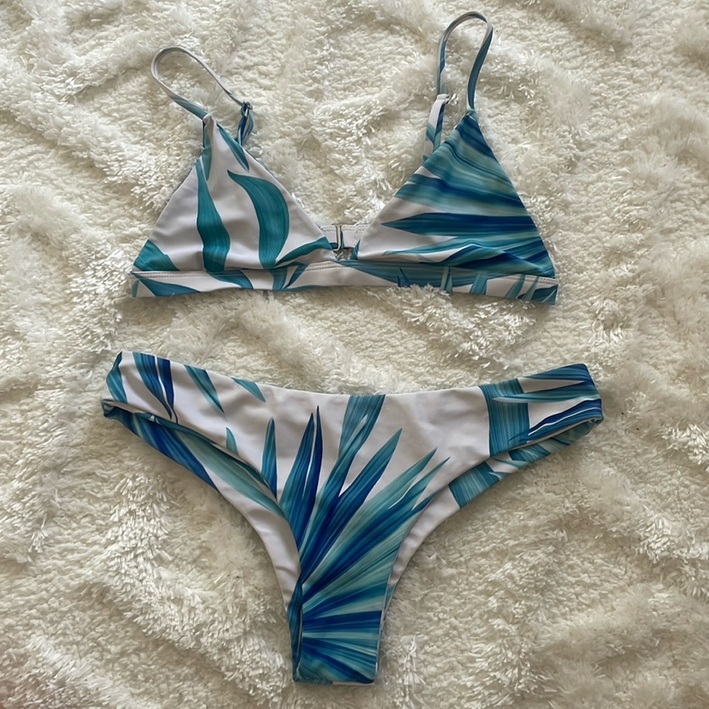 Kulank Bikini Set